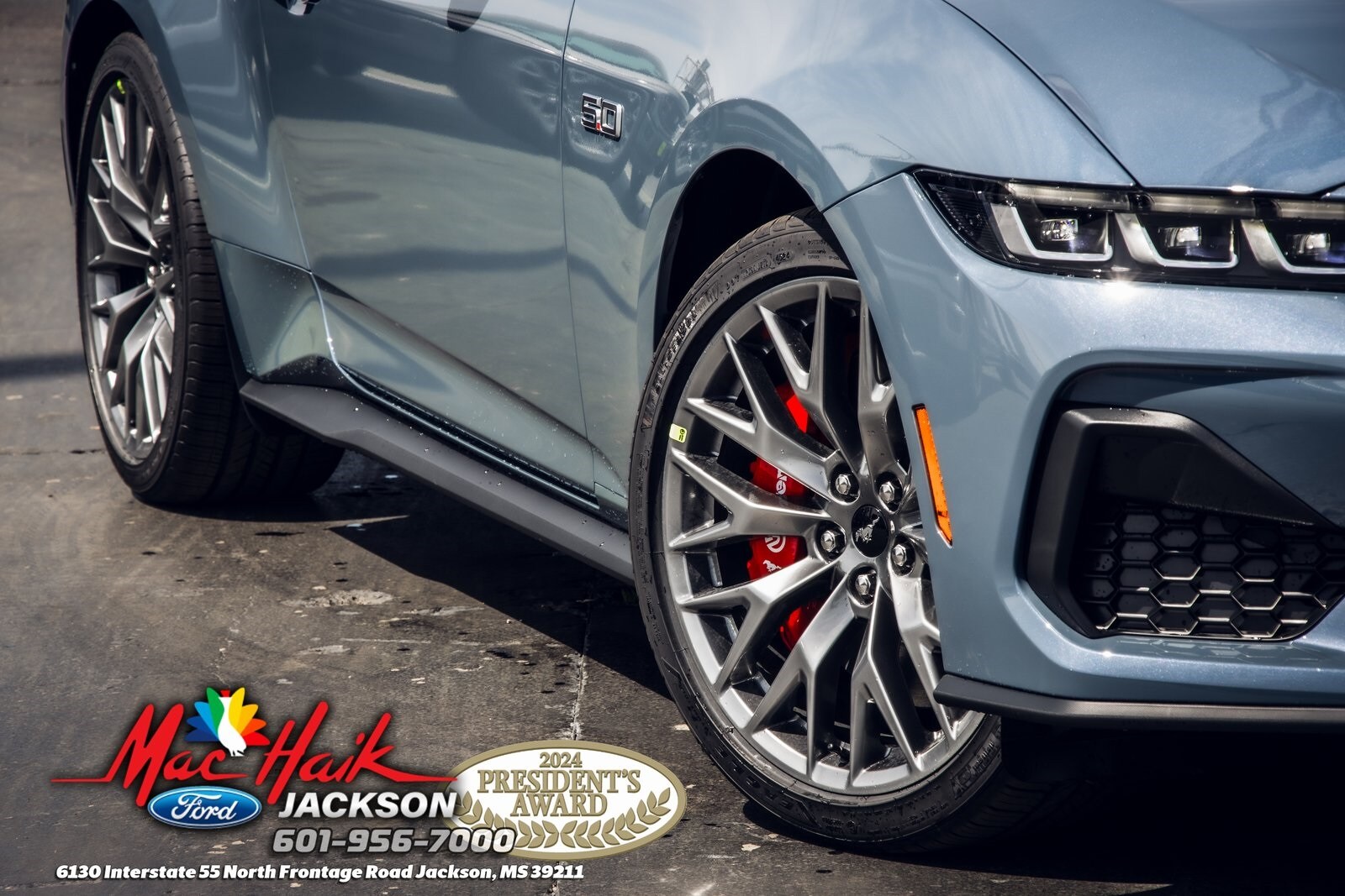 2025 Ford Mustang GT Premium photo 2