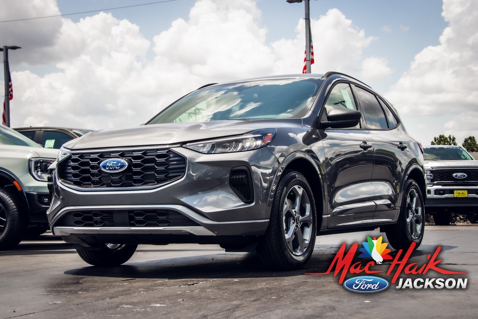 2024 Ford Escape Hybrid ST-Line photo 4