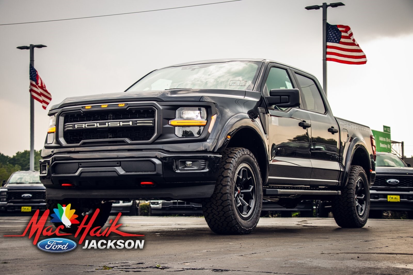 2024 Ford F-150 XLT photo 2