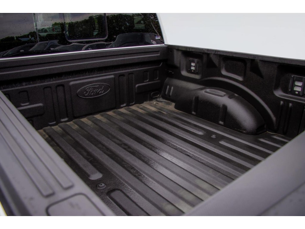 Certified 2025 Ford F-150 Lariat Truck