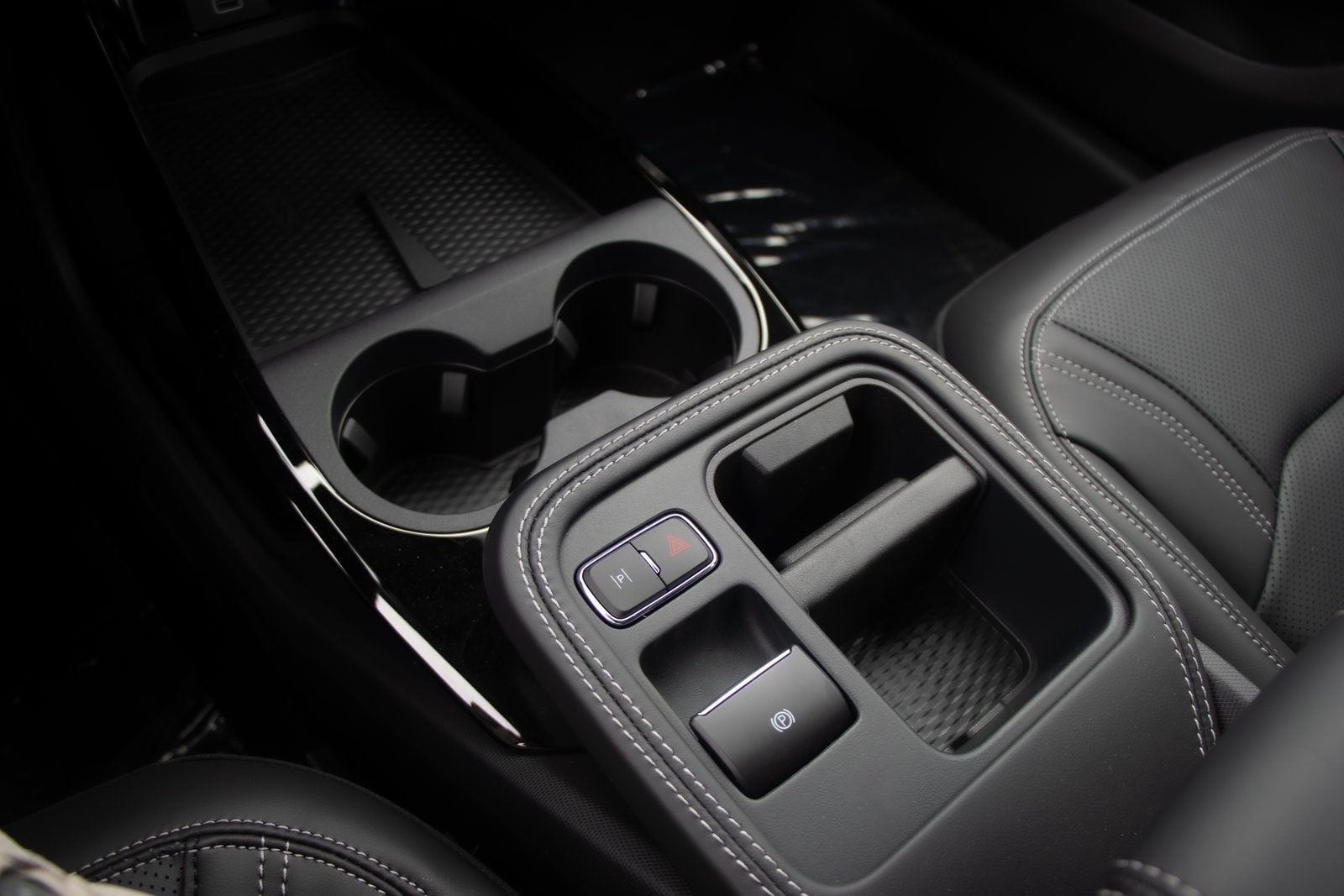 2025 Ford Mustang Mach-E Premium - Photo 19