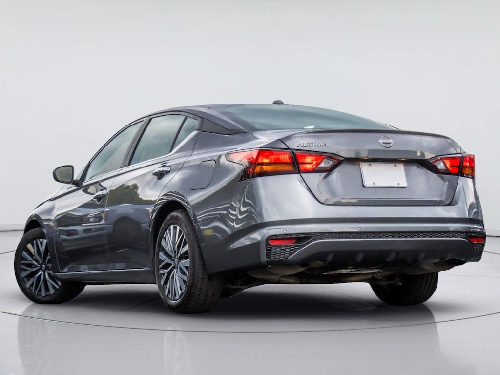 Certified 2025 Nissan Altima SV Sedan