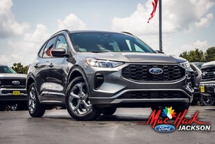 2024 Ford Escape Hybrid ST-Line SUV