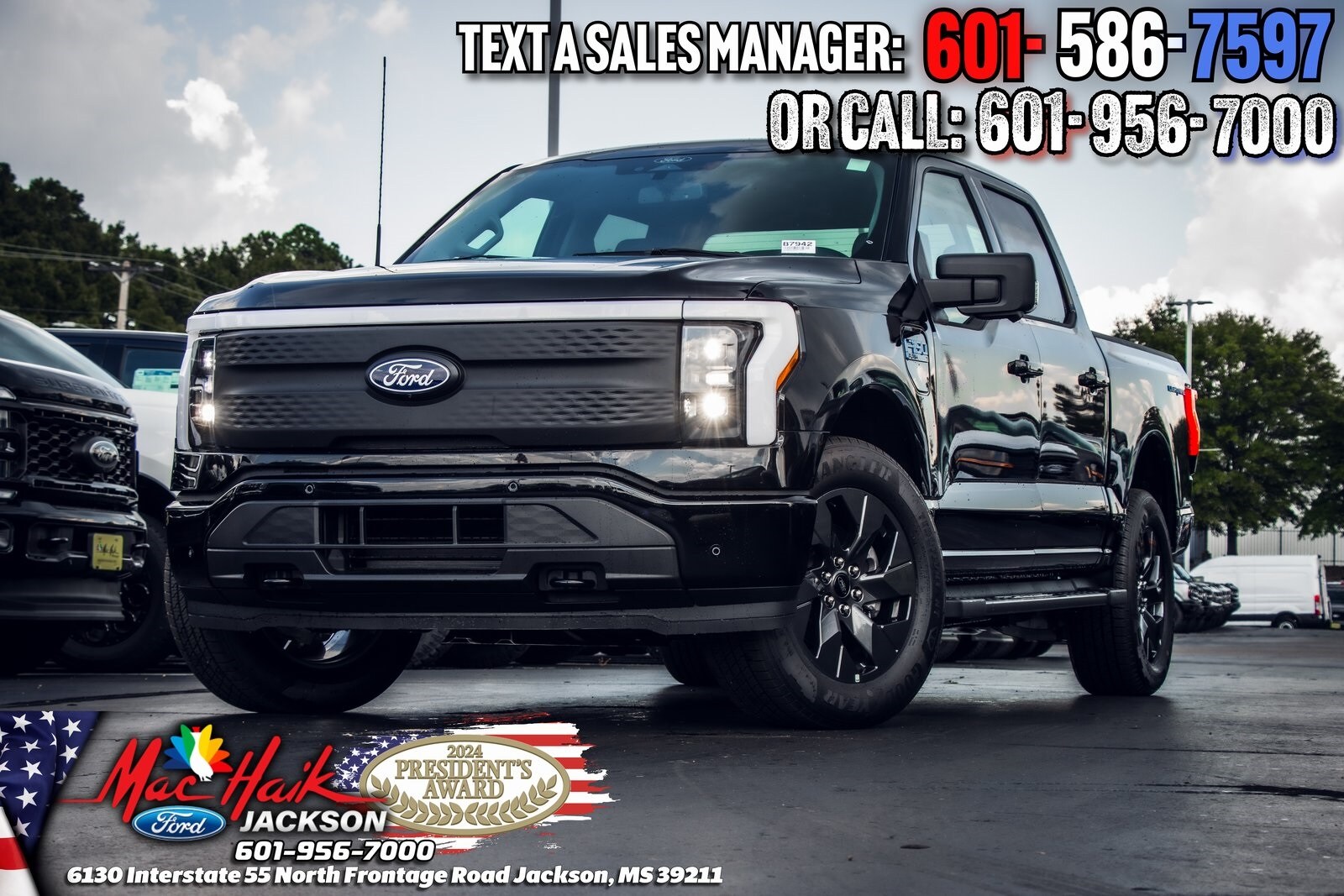 2025 Ford F-150 Lightning photo 4