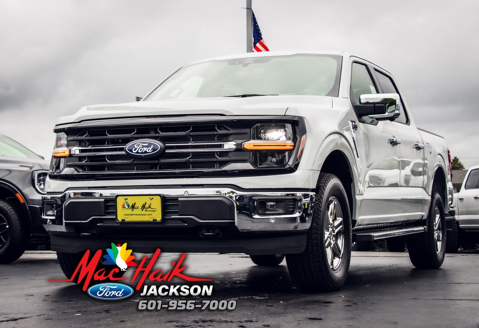 2025 Ford F-150 XLT photo 3
