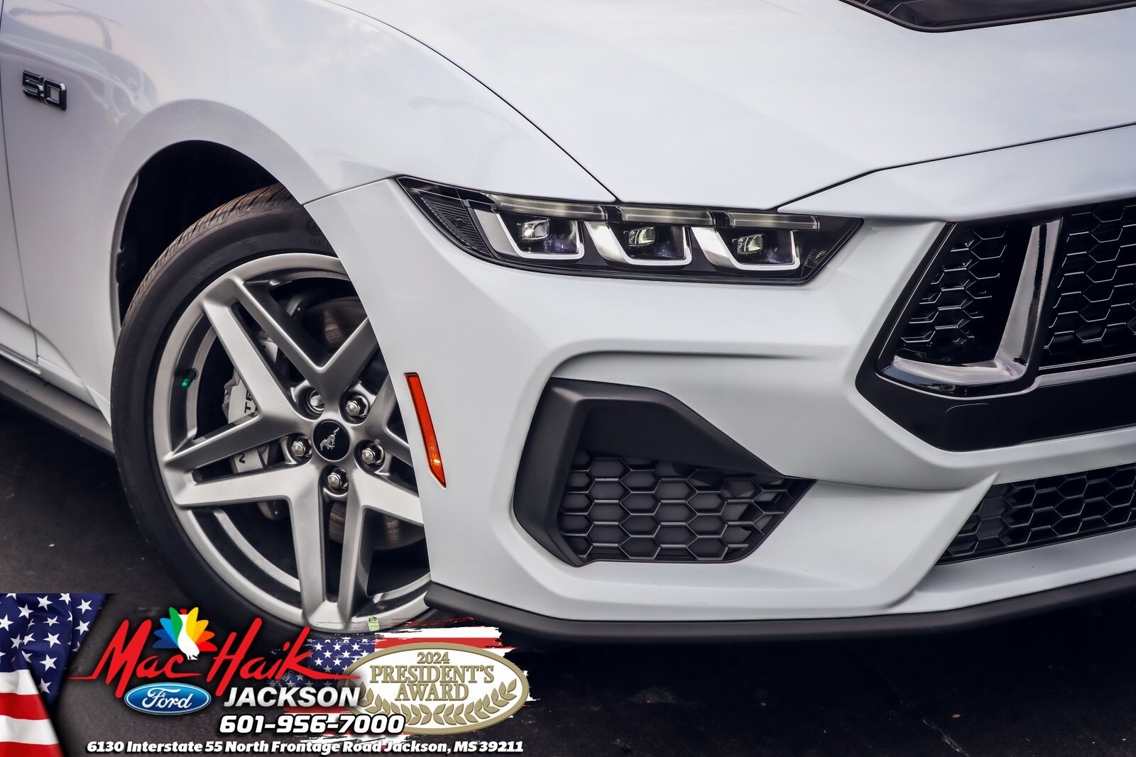 2025 Ford Mustang GT Premium photo 3