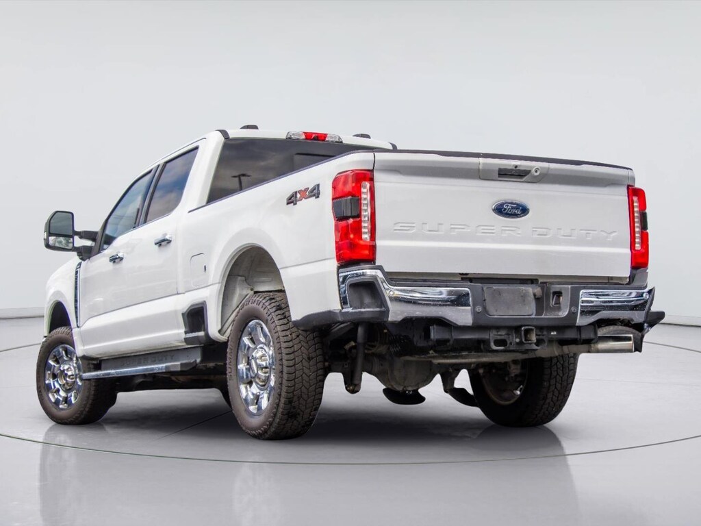 Certified 2023 Ford Super Duty F-250 Lariat Truck