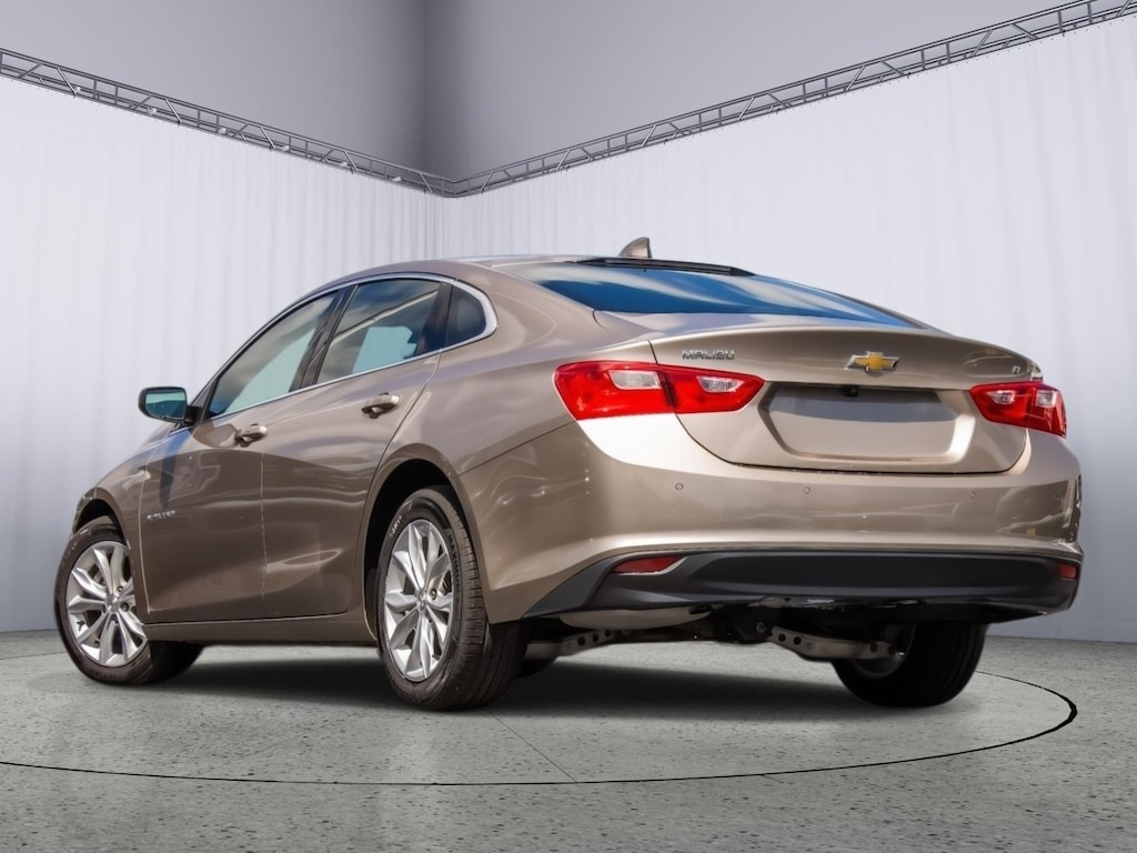 Certified 2025 Chevrolet Malibu LT Sedan