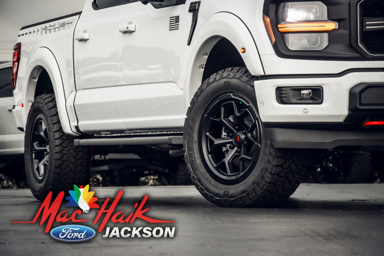 2024 Ford F-150 XLT photo 2