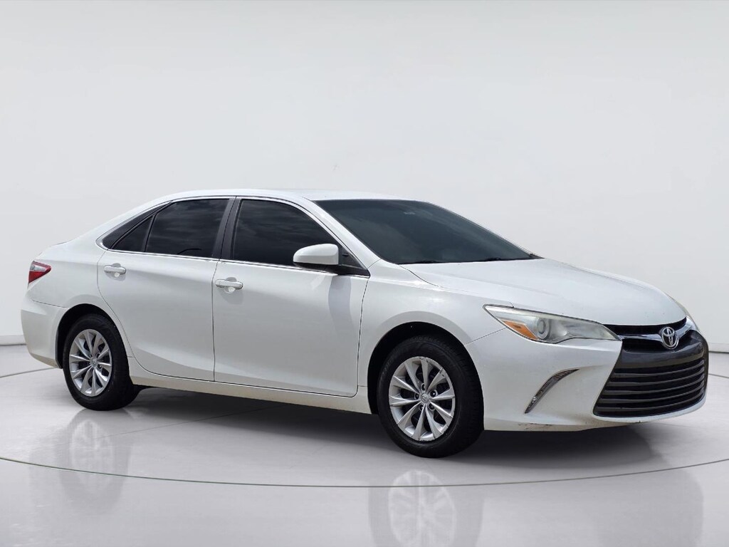 Used 2016 Toyota Camry XSE Sedan