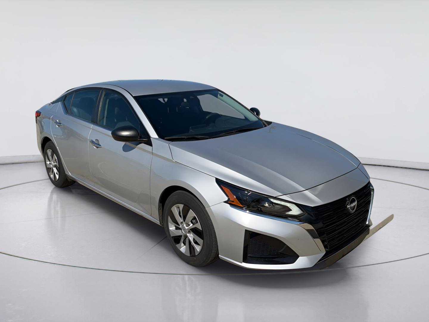 Used 2024 Nissan Altima 2.5 S Sedan