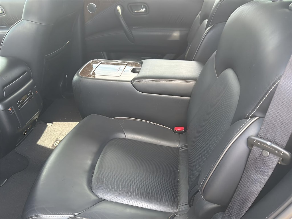 Used 2017 INFINITI QX80 SUV