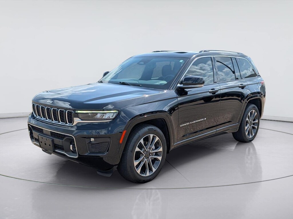 Used 2023 Jeep Grand Cherokee Overland SUV