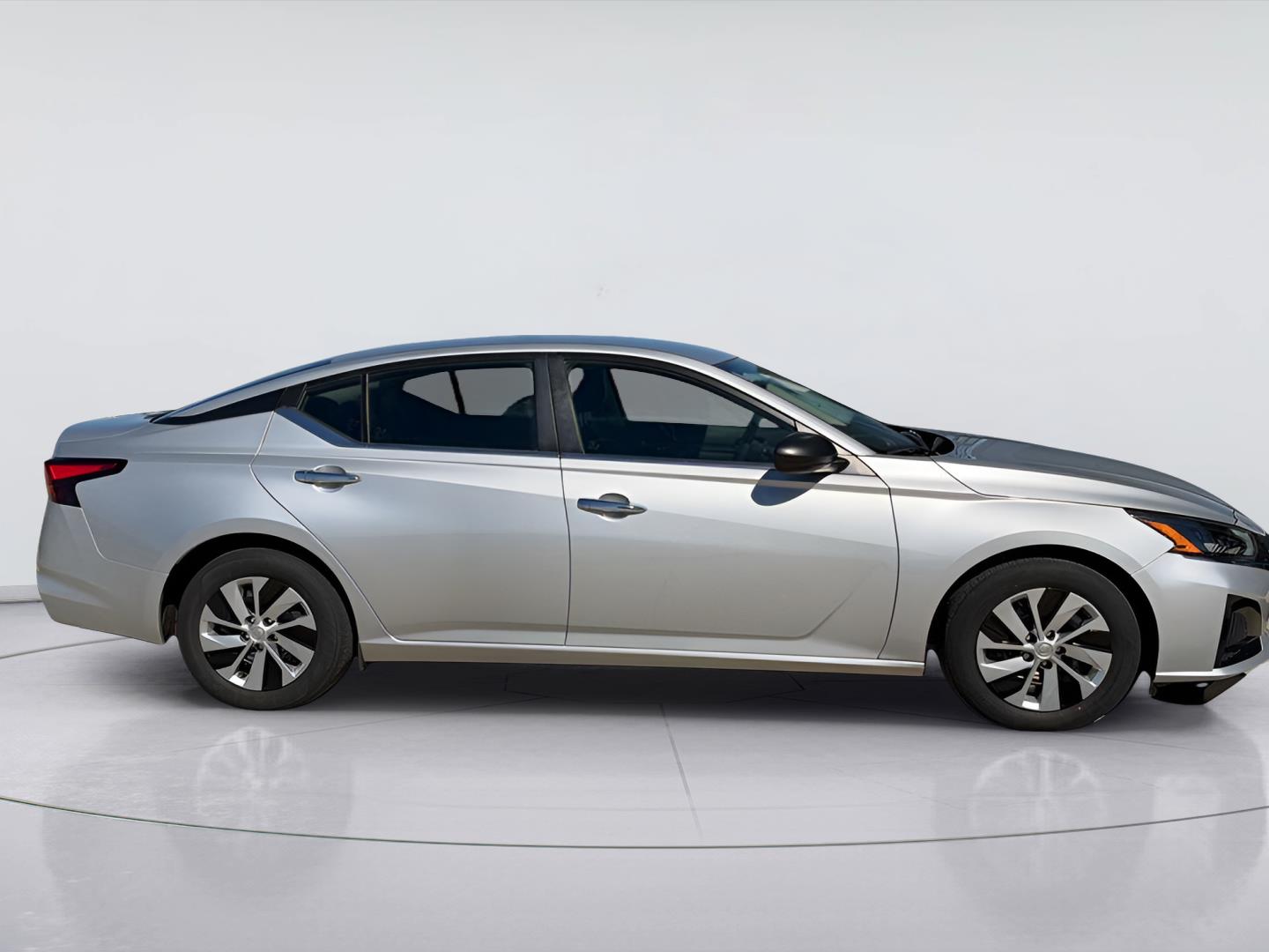 Used 2024 Nissan Altima 2.5 S Sedan
