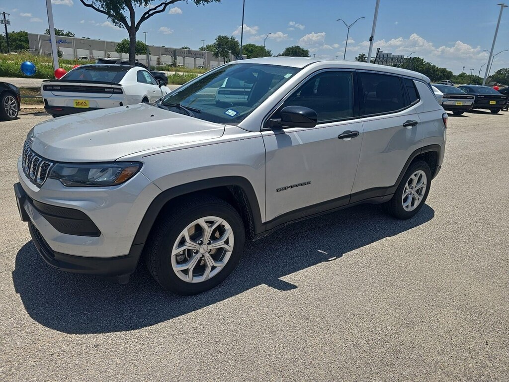 Used 2024 Jeep Compass Sport SUV