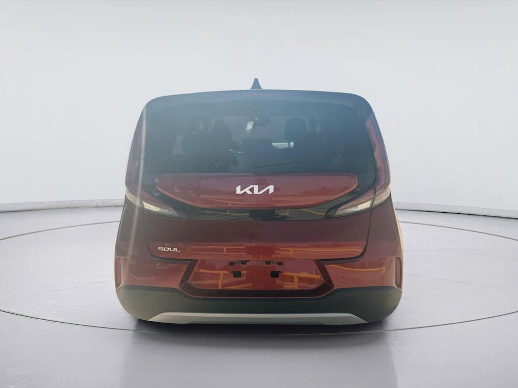 Used 2024 Kia Soul LX Hatchback