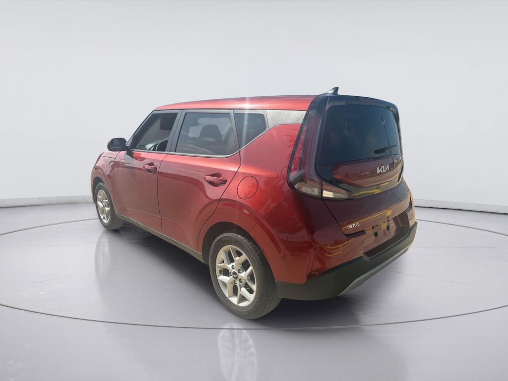 Used 2024 Kia Soul LX Hatchback