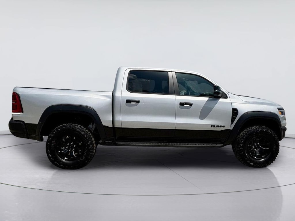 New 2026 Ram 1500 RHO CREW CAB 4X4 5'7 BOX Pickup
