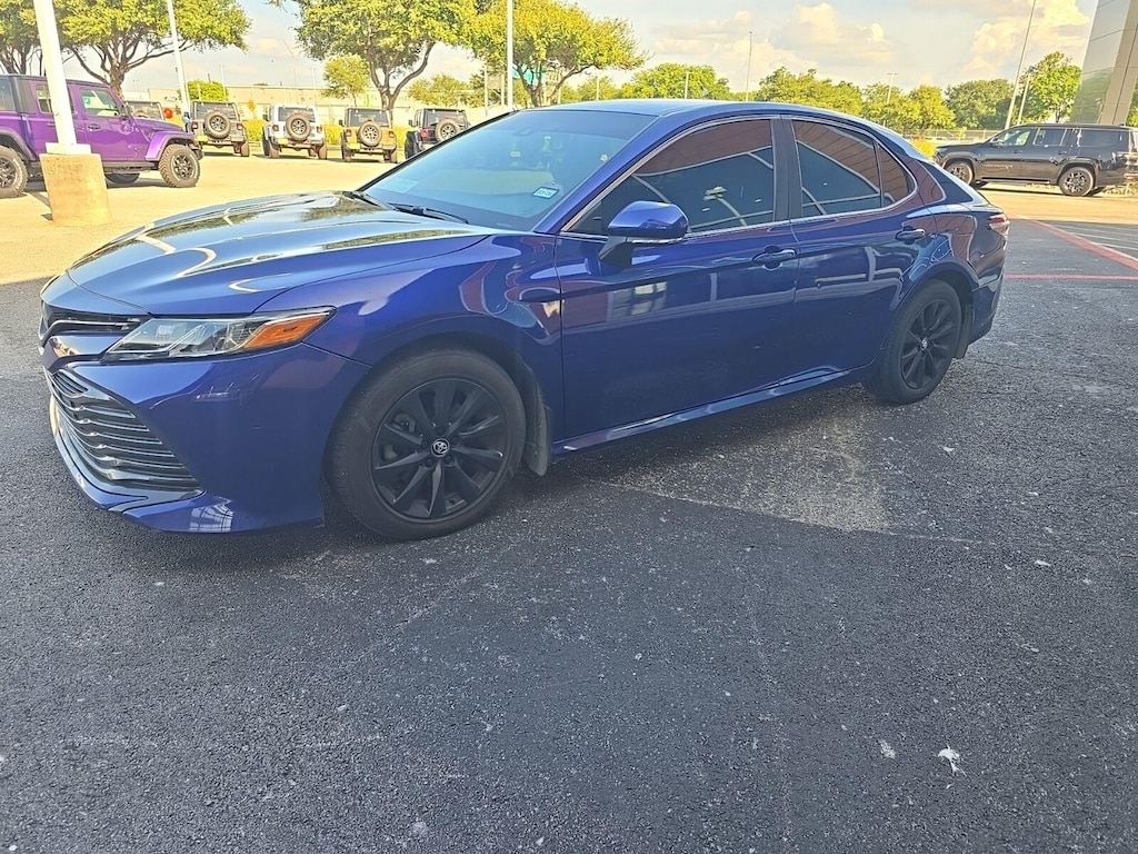 Used 2018 Toyota Camry LE Sedan