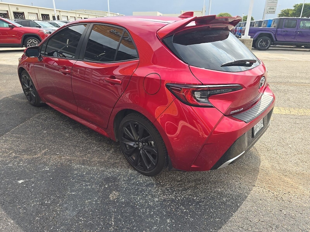 Used 2025 Toyota Corolla Hatchback XSE Hatchback