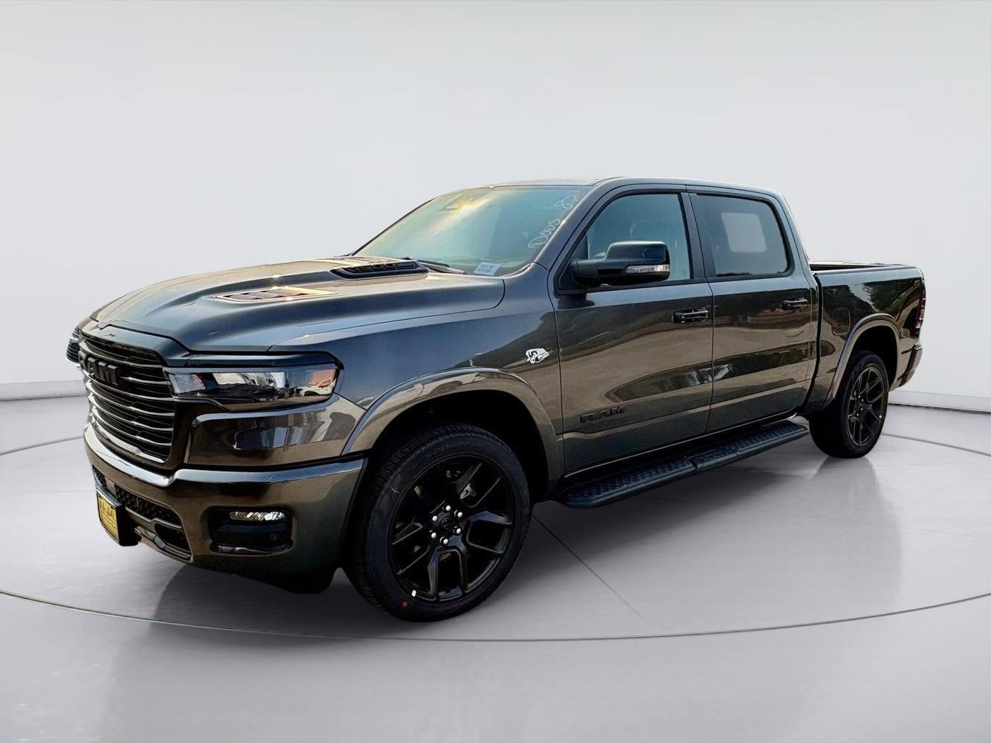 New 2026 Ram 1500 LARAMIE CREW CAB 4X4 5'7 BOX