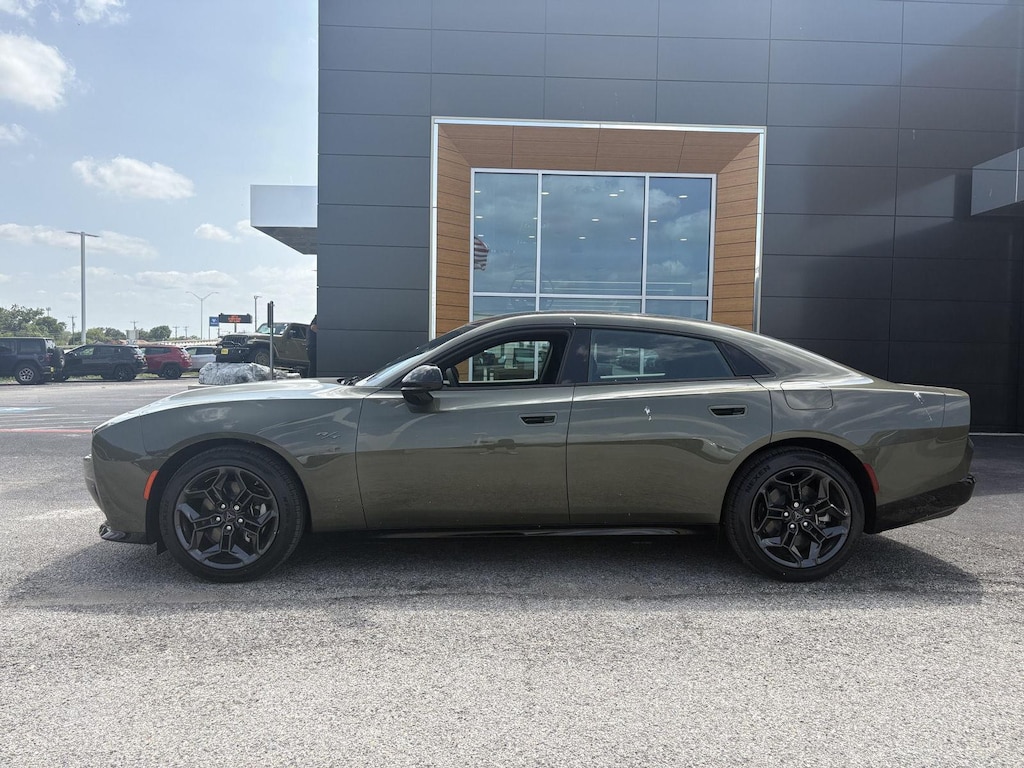 New 2026 Dodge Charger R/T 4-DOOR AWD Sedan