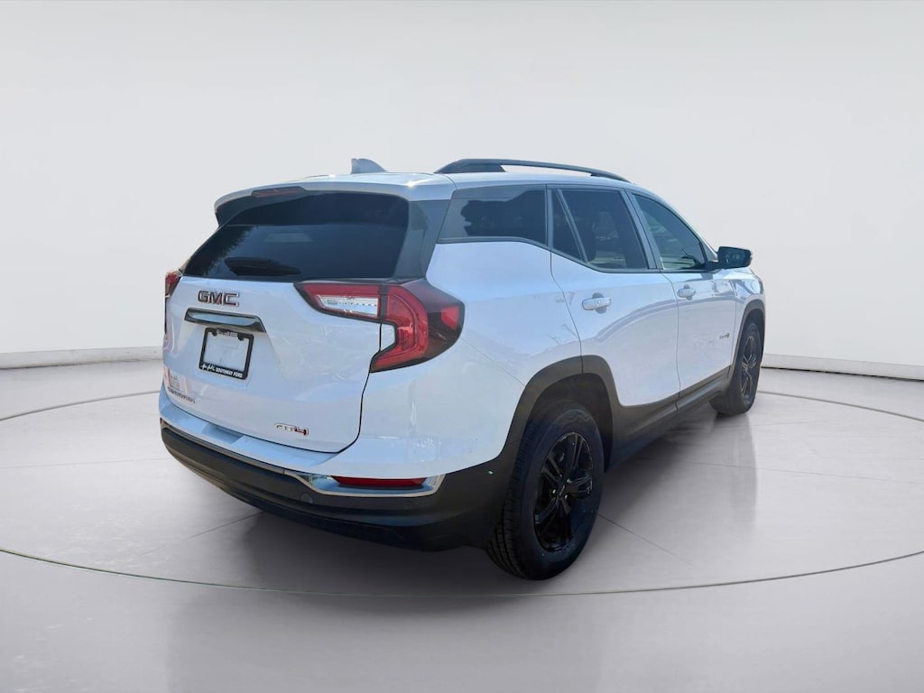 Used 2023 GMC Terrain AT4 SUV
