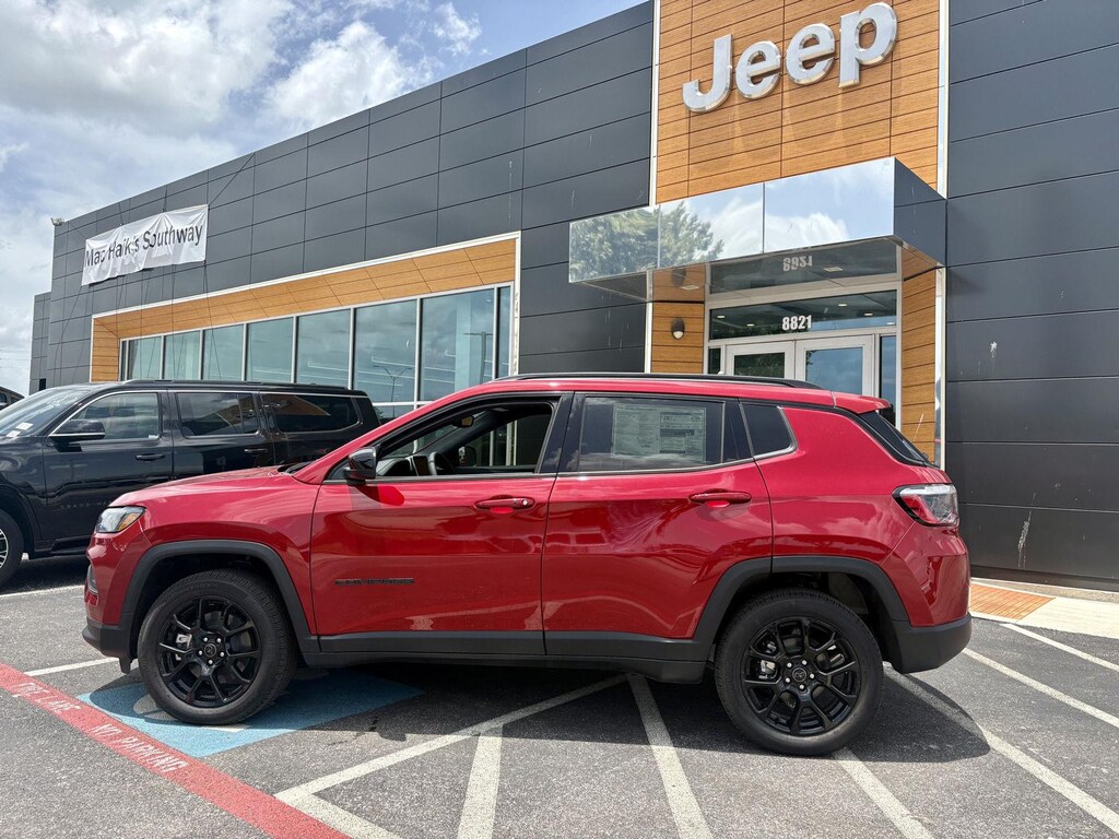 New 2026 Jeep Compass LATITUDE ALTITUDE 4X4 Sport Utility