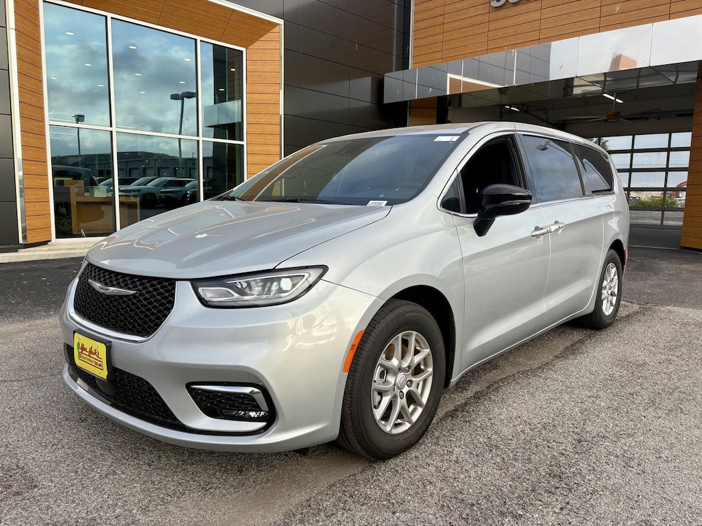 New 2026 Chrysler Voyager LX Cargo Van