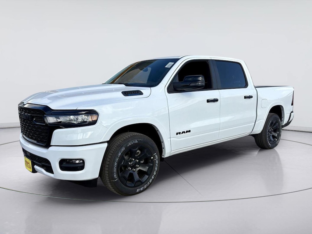 New 2026 Ram 1500 LONE STAR CREW CAB 4X2 5'7 BOX Pickup
