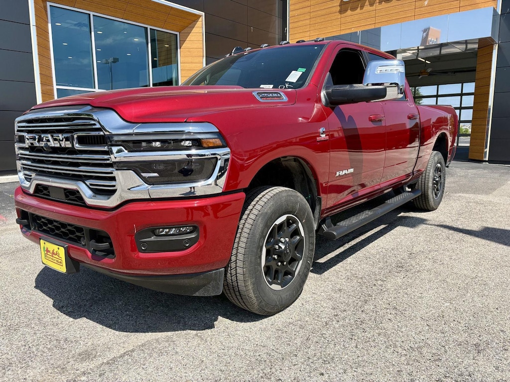 New 2026 Ram 2500 LARAMIE CREW CAB 4X4 6'4 BOX Pickup