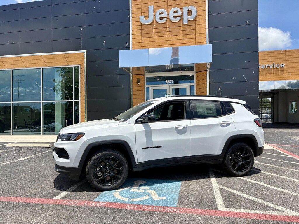 New 2026 Jeep Compass LATITUDE ALTITUDE 4X4 Sport Utility