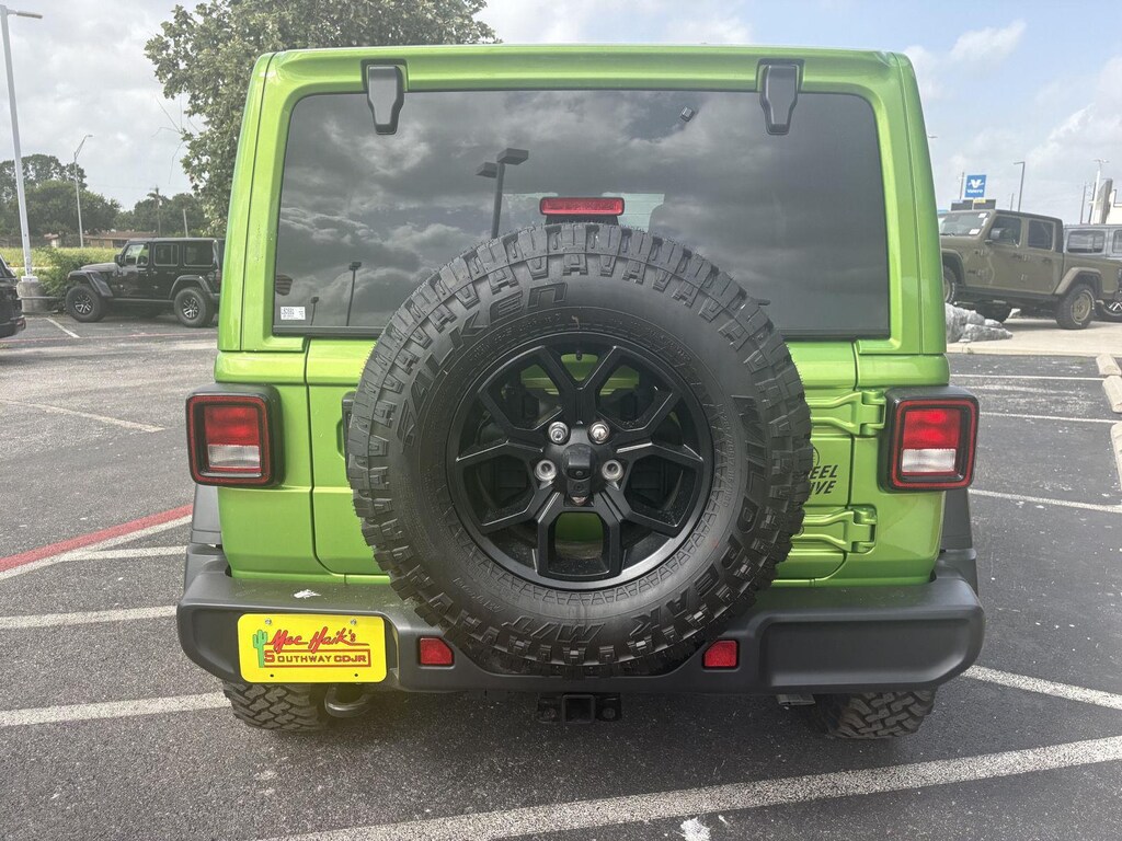 New 2025 Jeep Wrangler 4-DOOR WILLYS Sport Utility