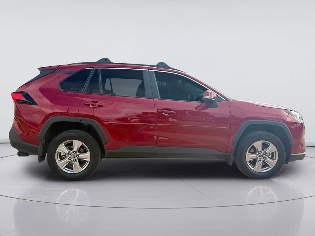 Used 2025 Toyota RAV4 XLE T