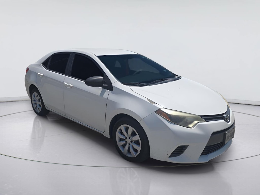 Used 2015 Toyota Corolla LE Sedan