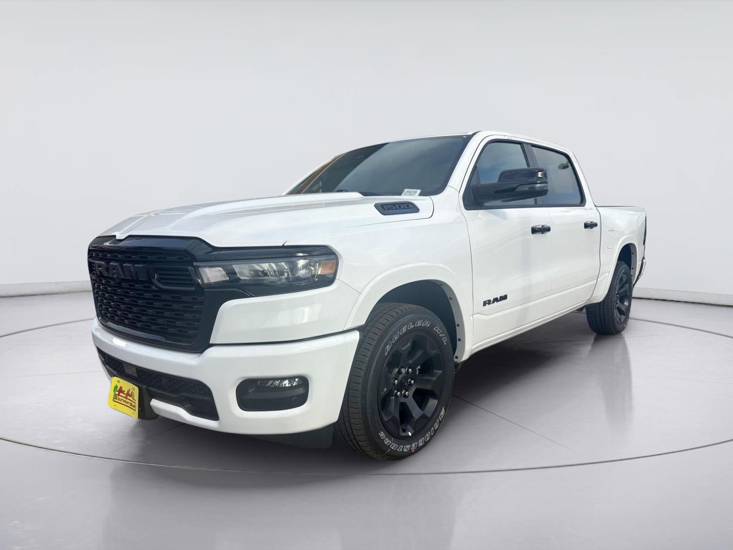 New 2026 Ram 1500 LONE STAR CREW CAB 4X2 5'7 BOX