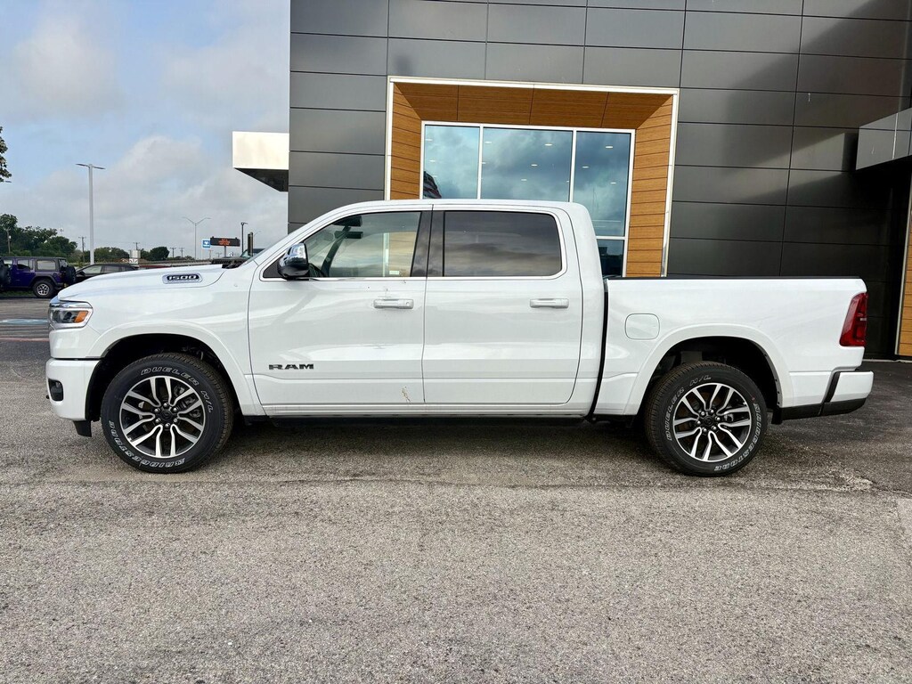 New 2026 Ram 1500 LIMITED LONGHORN CREW CAB 4X4 5'7 BOX Pickup