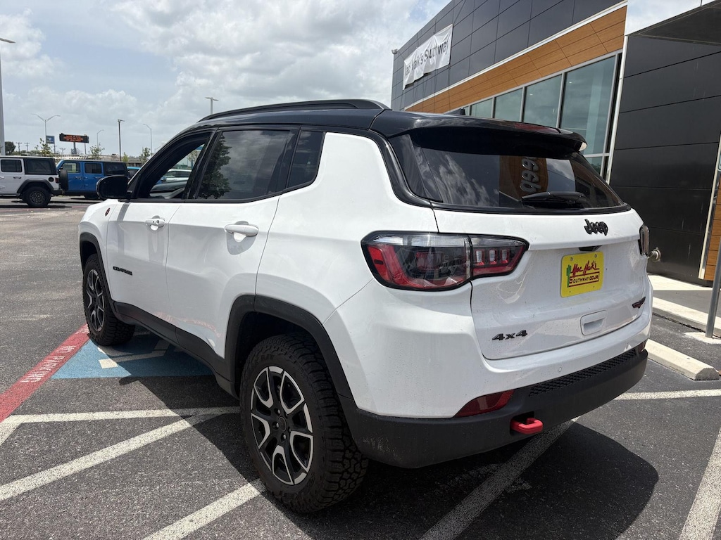New 2026 Jeep Compass TRAILHAWK 4X4 Sport Utility