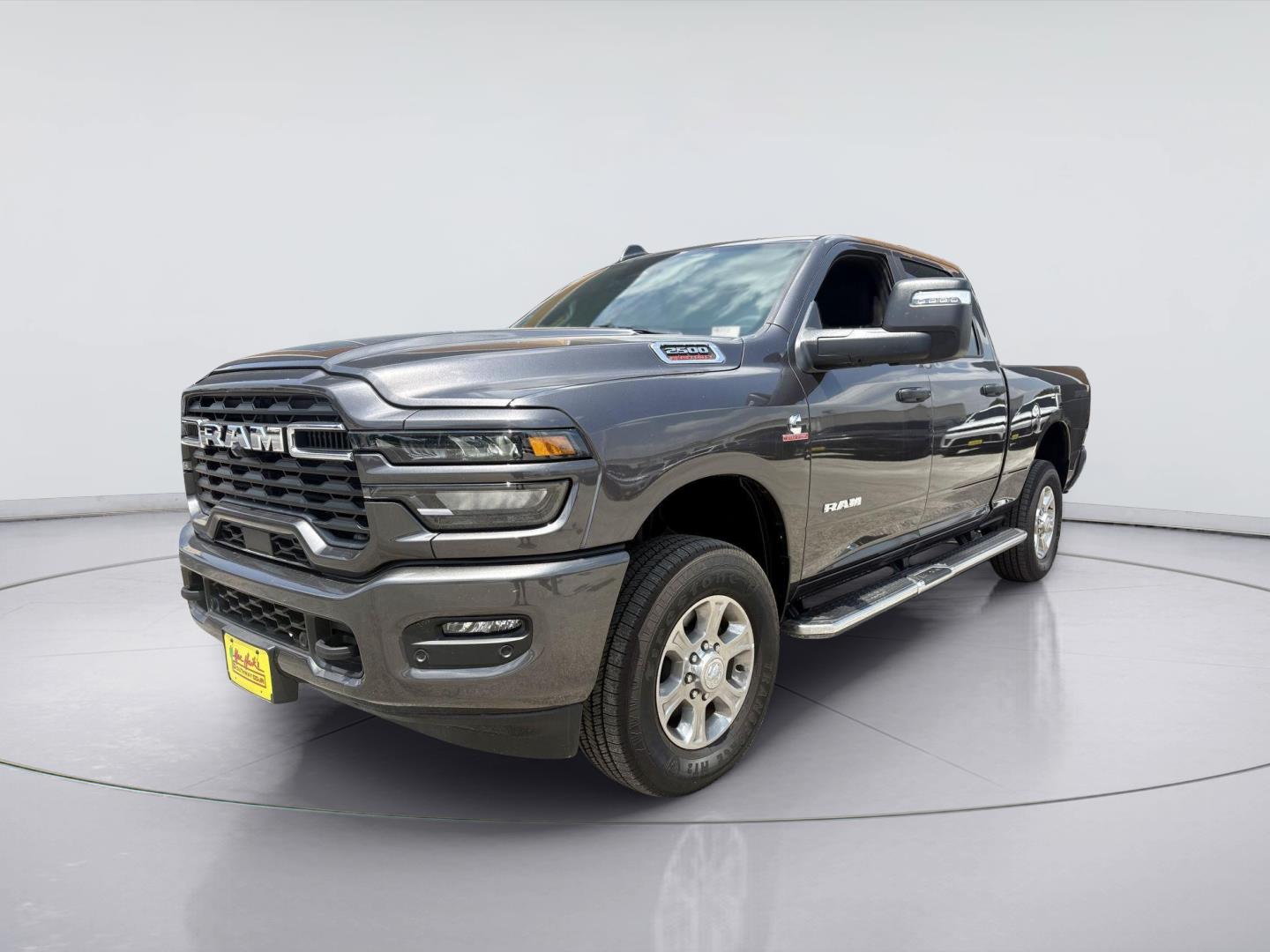 New 2026 Ram 2500 LONE STAR CREW CAB 4X4 6'4 BOX