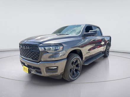 2026 Ram 1500 EXPRESS CREW CAB 4X4 5'7 BOX Pickup