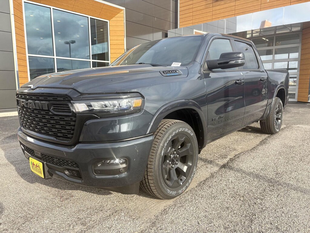 New 2026 Ram 1500 LONE STAR CREW CAB 4X2 5'7 BOX Pickup