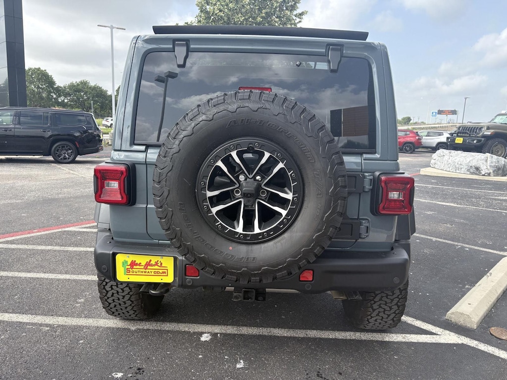 New 2026 Jeep Wrangler 4-DOOR MOAB 392 Sport Utility