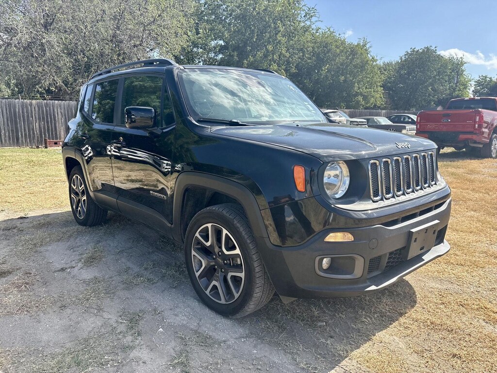 Used 2018 Jeep Renegade Latitude SUV