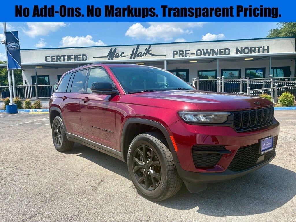 Used 2024 Jeep Grand Cherokee Altitude SUV