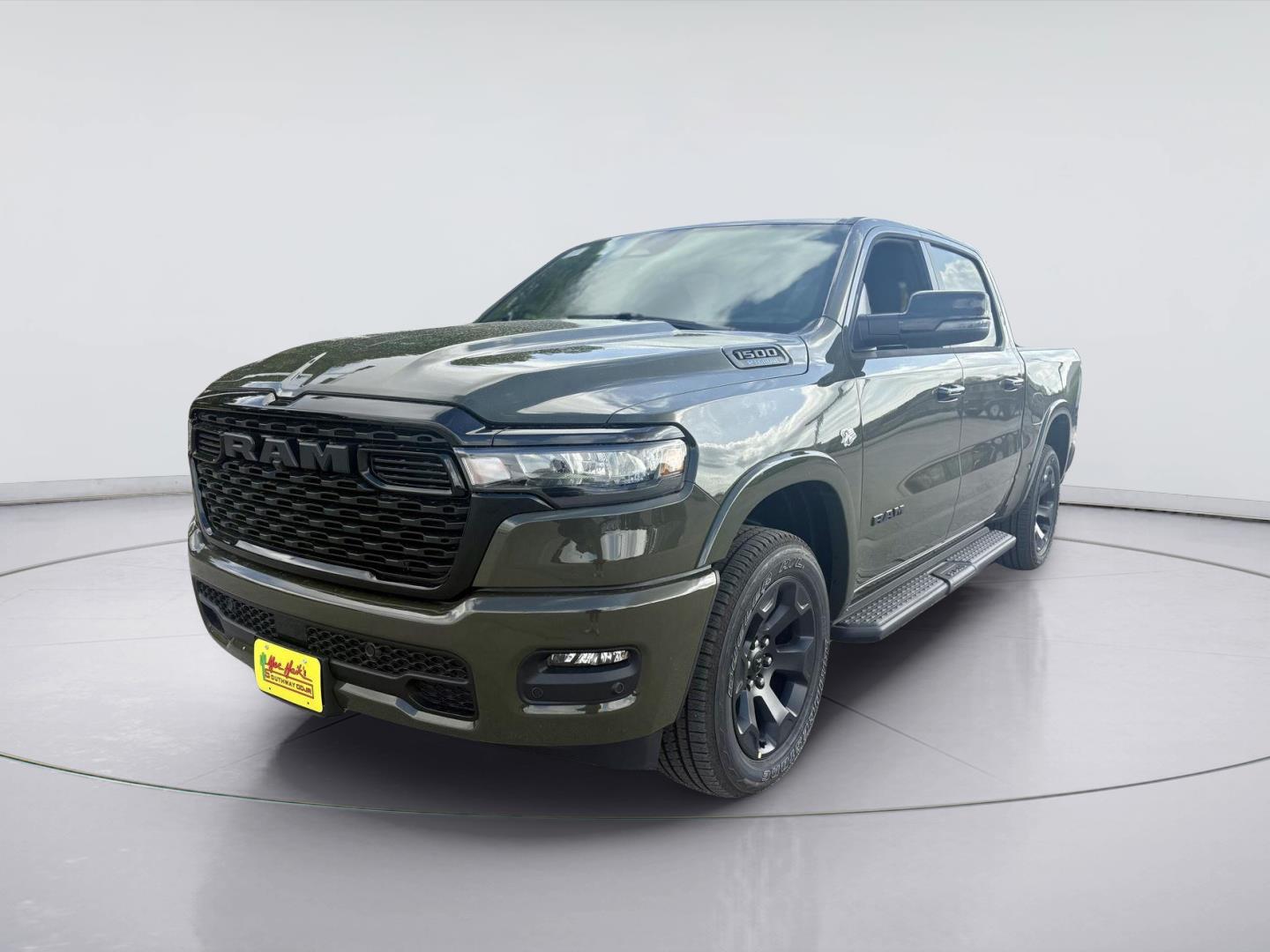 New 2026 Ram 1500 LONE STAR CREW CAB 4X4 5'7 BOX