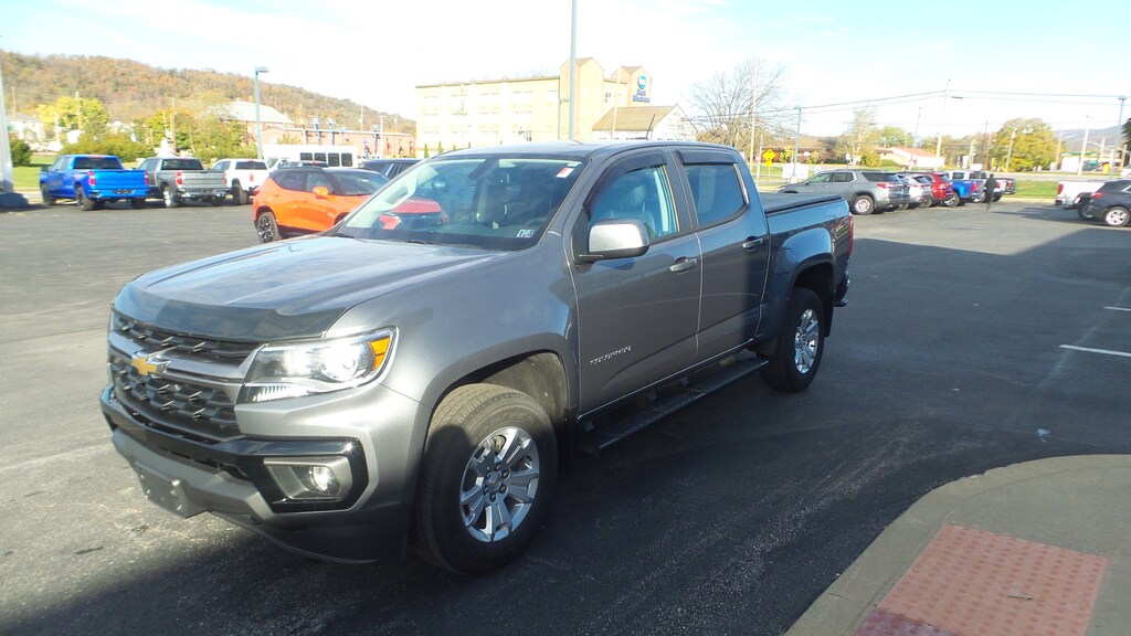 Used 2022 Chevrolet Colorado 4WD LT Truck Crew Cab