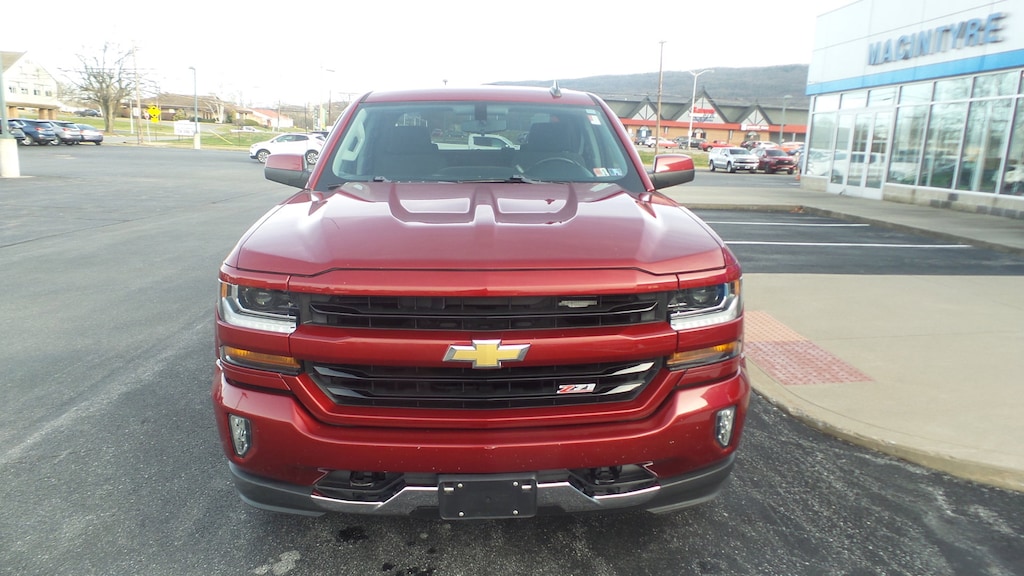 Used 2018 Chevrolet Silverado 1500 LT Truck Crew Cab