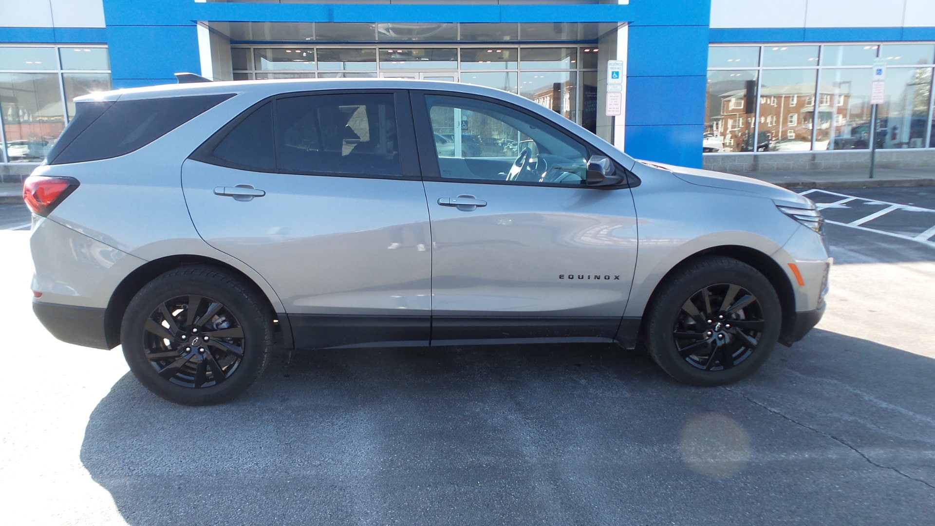 2024 Chevrolet Equinox LS