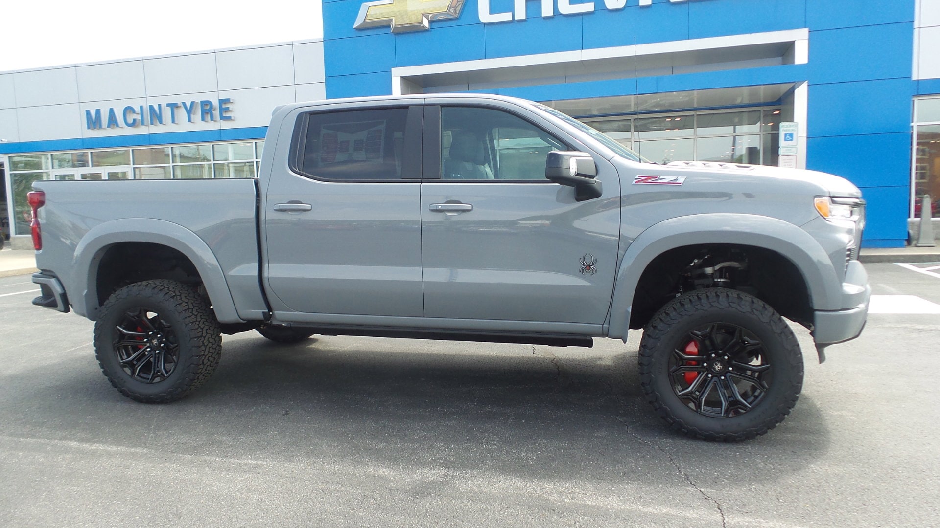 2025 Chevrolet Silverado 1500 RST Black Widow