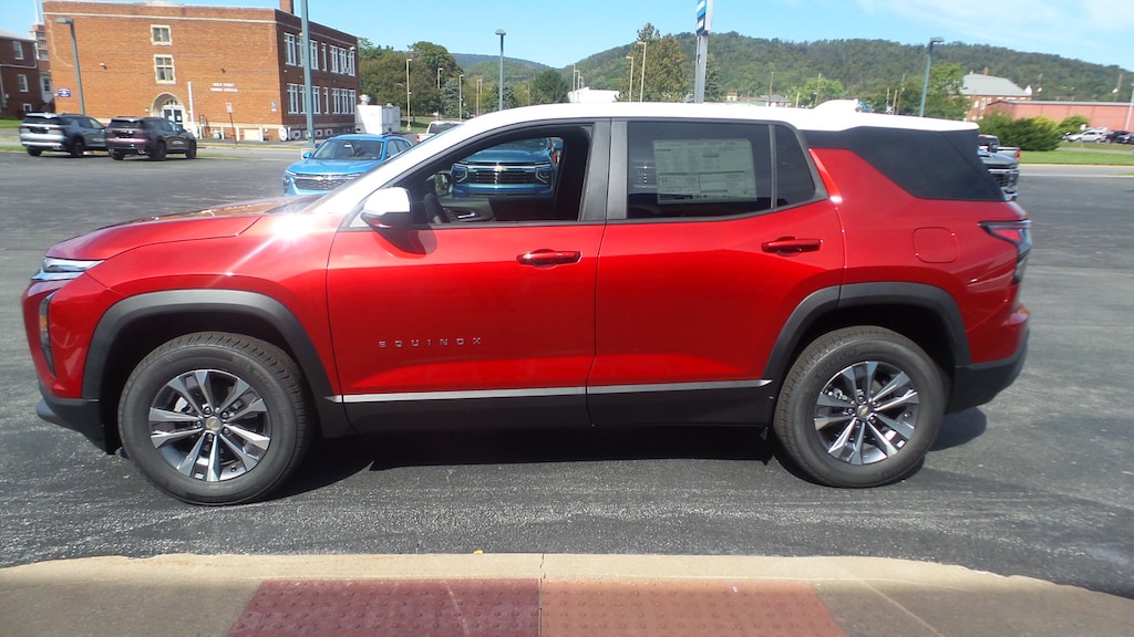 New 2026 Chevrolet Equinox AWD LT SUV